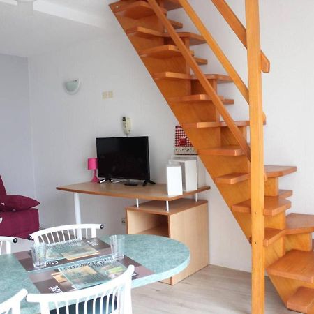 Appartement Studio La Rochelle, 2 pièces, 4 personnes - FR-1-246-223 à La Rochelle  Extérieur photo